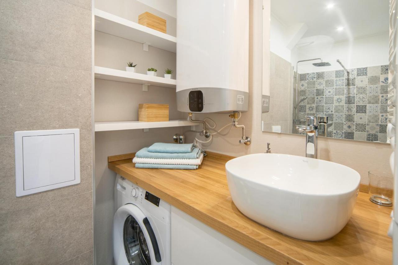 RÉS Apartman Eger Bagian luar foto