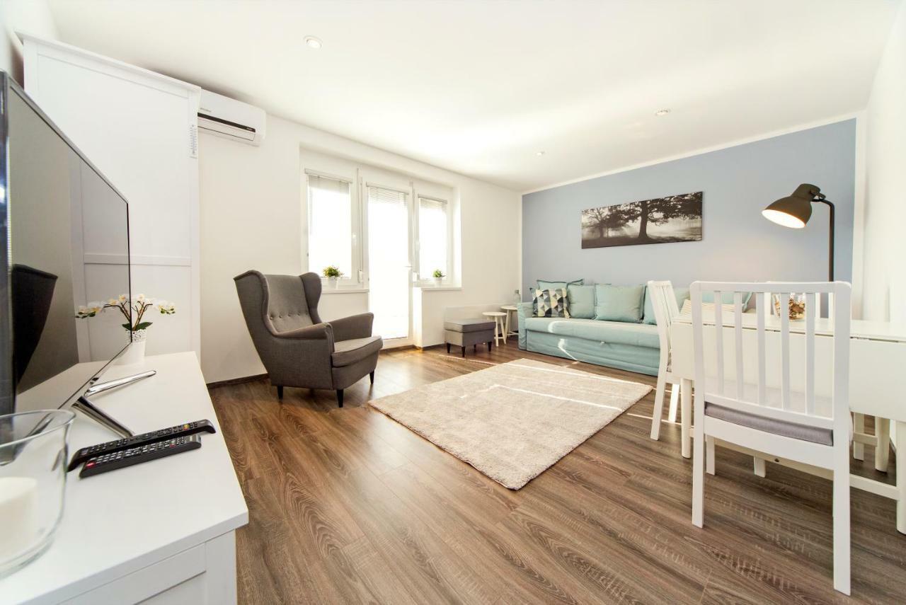 RÉS Apartman Eger Bagian luar foto