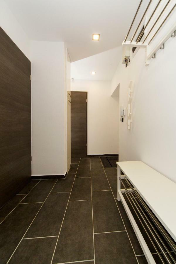 RÉS Apartman Eger Bagian luar foto
